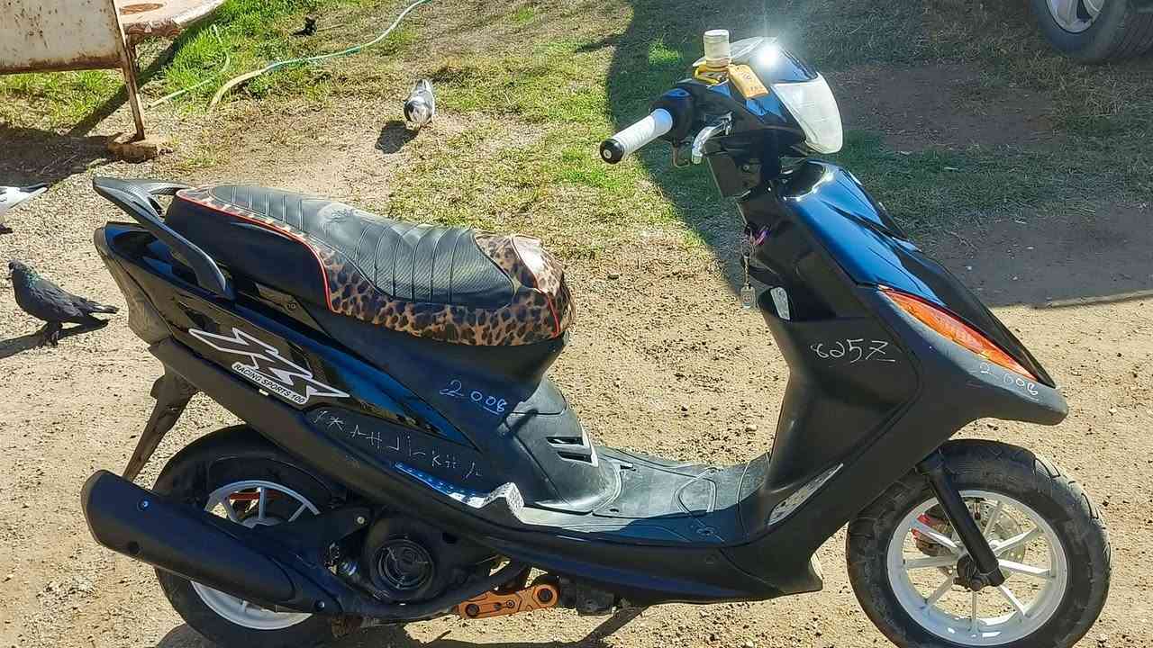 دراجه ماكس عدله موديل 2008
دراجه قبل فتره نزلته من رمبه واوراقه موجوده
اوراقه موجوده
كلشي شغال بيها لايت واشاير وبكلايت
دراجه مرتبه
مكينه بلادي بلادي بلاي
مكان بعقوبه عباره حدمكسر
رقم ***********
السعر 700وبيها مجال شي قليل
