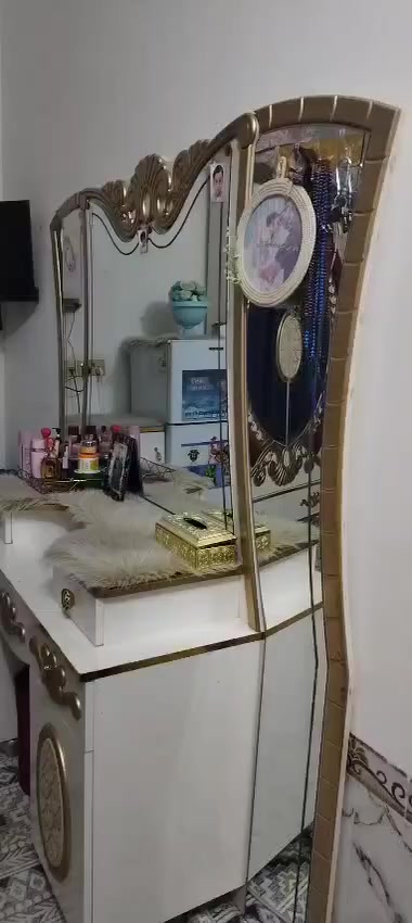 غرف نوم تركي وعراقي مستخدم باقي الغرف بحسابي او خاص


**إذا كنت صاحب هذا الإعلان وتريد حذفه لأي سبب، رجاءا أرسل رسالة إلى الدعم الفني**