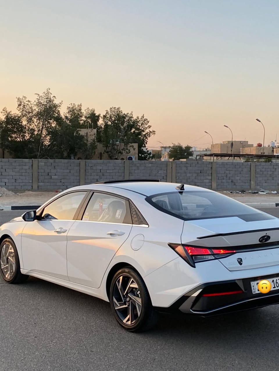 الانتره مديل 2025 فول موصفات مرقمه اربيل السياره كفاله عامه عنوان بصره ساحه سعد السعر 147. شراي يتصل***********
