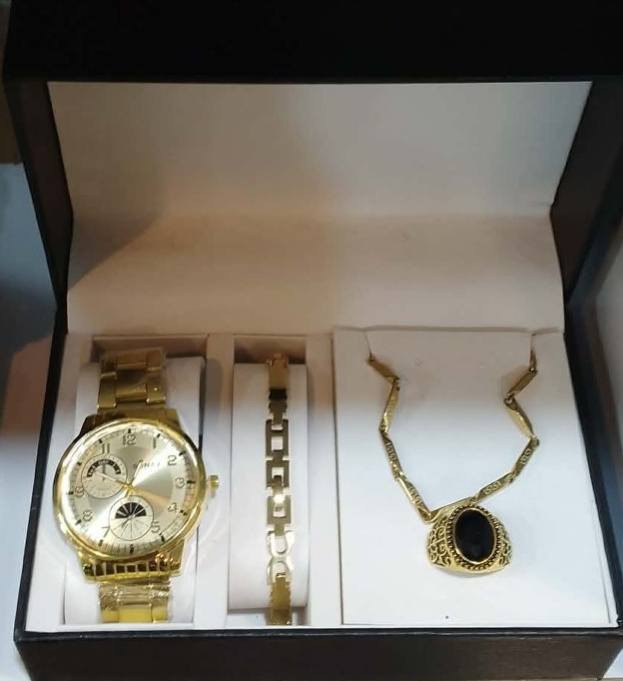 تتوفر ساعات رجالية ونسائية
واسعار مناسبة 
العنوان كوت انوار الصدر شارع المواكب الحسينية
مجمع بغداد للمواد المنزلية
توصيل متوفر
@أبرز المعجبين


**إذا كنت صاحب هذا الإعلان وتريد حذفه لأي سبب، رجاءا أرسل رسالة إلى الدعم الفني**