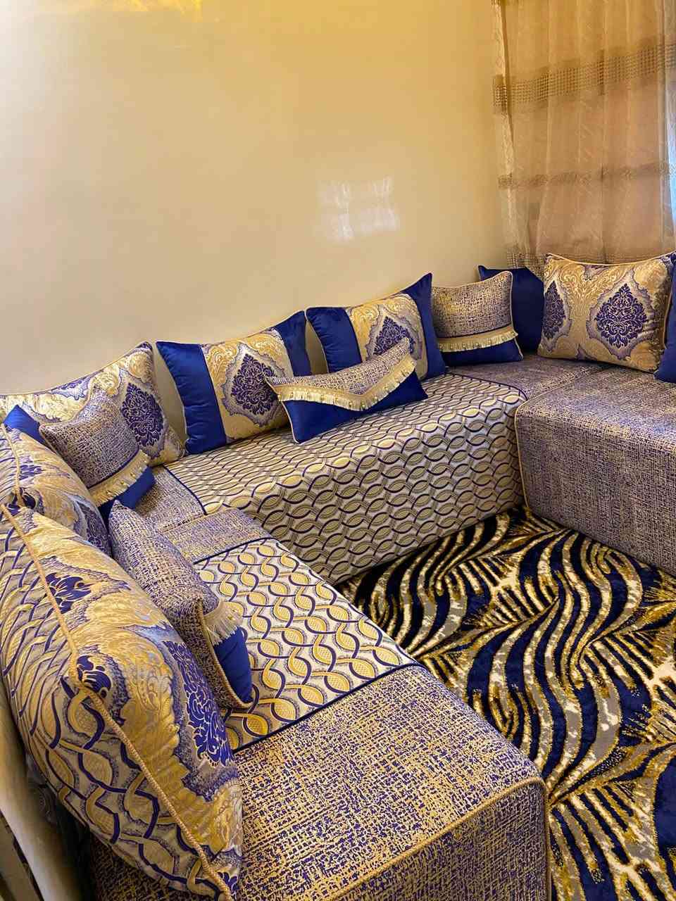بونج ريشبوند طلامط والمخاد عامرين 3/3/2 كلشي  جديد 
 لي مهتم توصل معيا 

الواتساب :0655942339


**إذا كنت صاحب هذا الإعلان وتريد حذفه لأي سبب، رجاءا أرسل رسالة إلى الدعم الفني**