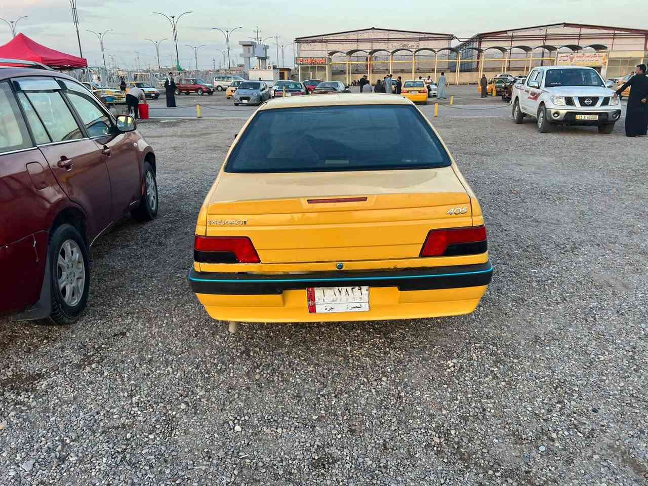 سلام عليكم 405 مديل 14 سياره جاهزه من كلشي تحويل ثاني يوم مصفره هيئه وغرمات مكاني بصره تواصل ع رقم ***********
