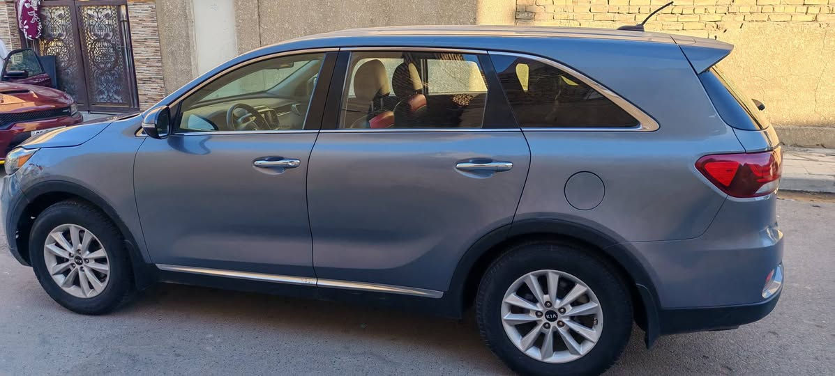 السلام عليكم سورنتو 2020 محرك ٢٤٠٠ .٤ سلندر رقم بغداد محرك كير مكفولات ٧ راكب ماشيه ٨٩ الف البيع او مرواس
حادث جانبي جاملغ. بنيد مصبوغه نفسهن  . باب تبديل وباب توحيد لون

المواصفات اشرات مري .. رادارت جميع جهات . تحكم استرين وانظمه سرعه شاشه كامره .  لد امامي . تو ويل . ٧ راكب السعر خاص  البيع او مرواس
الاتصال
***********
***********
