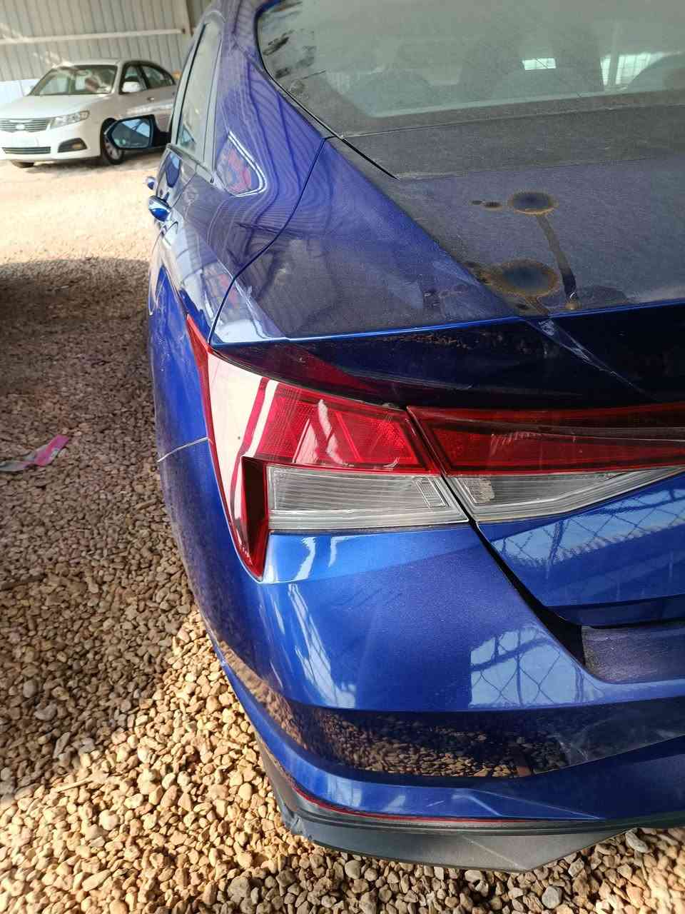 السلام عليكم متوفر النترا موديل 2023 وارد امريكي السياره الجديده ما ماشيه ماشيه 15,000 السياره  زيرو ما ابيها حادث مجرد طخه بالباب السعر 165 وبيها مجال العنوان بابل ناحيه الشوملي للاستفسار رقم الهاتف***********
