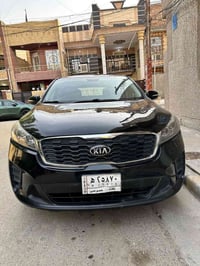 عندي سورنتو ٢٠١٩ أمريكي ٤ سلندر حادث حالوب عام بغداد مشروع وطني ٧ راكب...