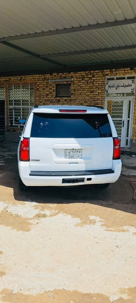سلام عليكم للبيع شوفرليت تاهو 2019 امريكي LS رقم بغداد الجديد باسمي  سياره بيهي بيبان ثنين ووشبر على الجاملغ الخلفي وشبر الامامي شويه بدون ضربه قويه كير ميكنه حداديه تبريد مشروطات سياره ويل ٢٢ تراي جديد وين ما تريد السعر 240 مكاني نجف الاستفسار والتواصل على الرقم ***********
***********
