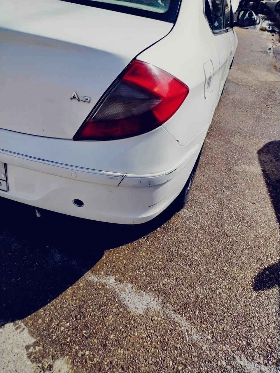 السلام عليكم شيري a3 موديل 2013 سياره نضيفه مكفوله لا صبغ ولا تبيدل ولا خياس تحكمات ستيرن فتحة سقف دوشمه كهربائيات كير  مكينه جدد رقم الماني سنويه سكنر بيها وكاله من راعيها الاصلي بس انه بيع  بدون راعي كوم حديد اكفلها سرقه وعشائر السعر 28 وبيها مجال مكانها ذي قار مركز إتصال او واتساب ***********
