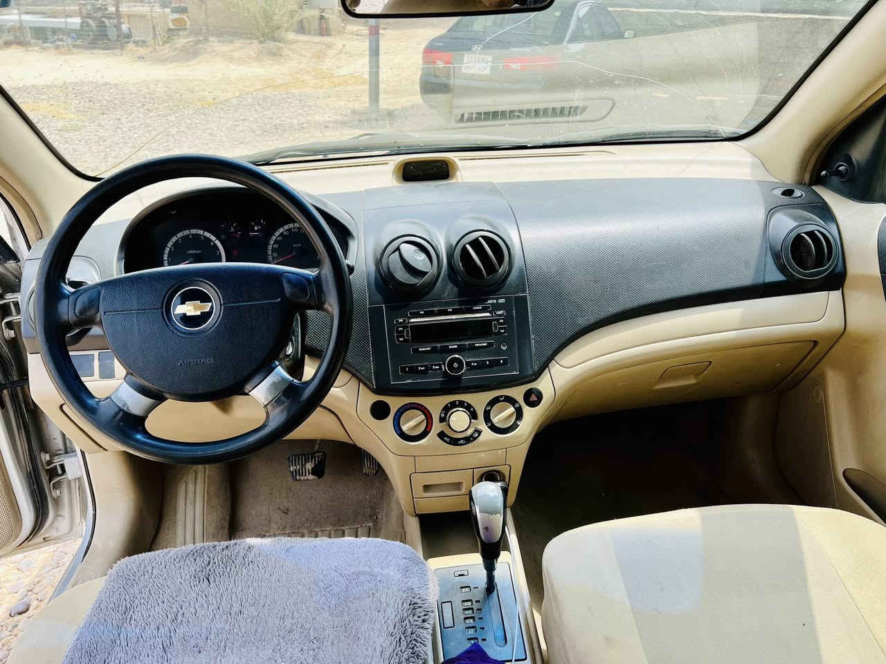 السلام عليكم
مكلف بنشر

للبيع او مراوس بطه 

شوفر ليت أفيو موديل 2011

وارد خليجي

كير ومحرك شرط 

صدر امامي خلفي جديد

رقم صلاح الدين الماني شرط التحويل

للاستفسار/***********
