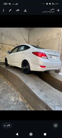 اكسنت امريكي • ٢٠١٦ • حادث باب خلفي