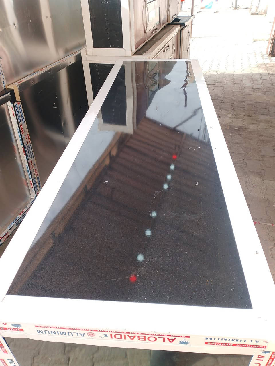 سلام عليكم مميز مترين تزكام درجة اولا مستعمل10ايام لسعر 125اخولجديدحي العسكري العابد  مقابل مستوصف ***********او***********
