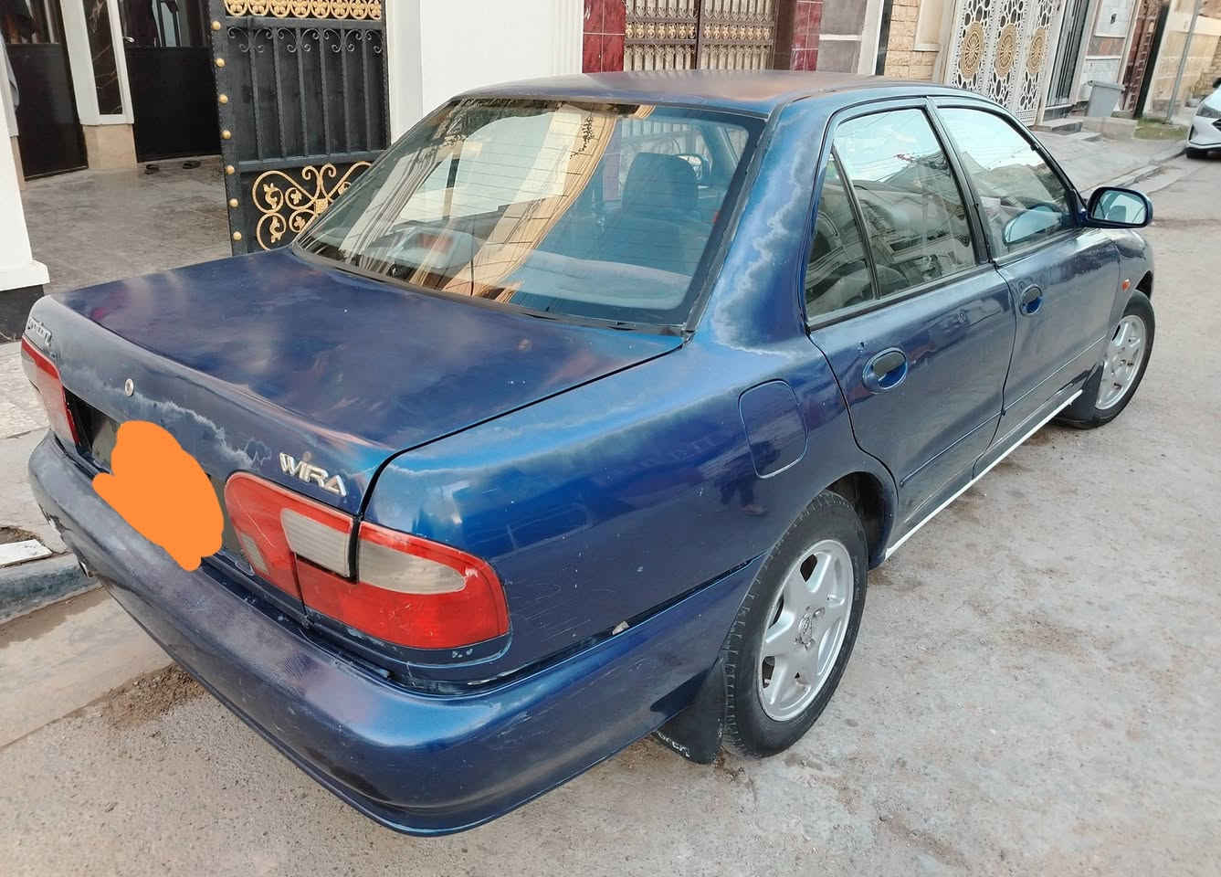 السلام عليكم 
بروتون موديل ٢٠٠٥ رقم صلاح الدين رقم جديد محرك بيه صوت كير اتوماتيك كهربائيات كلها شغاله تخم تاير سياره موجوده بغداد الغزالية السعر ٤٠ وبيه مجال شرط التحويل للاستفسار ***********
