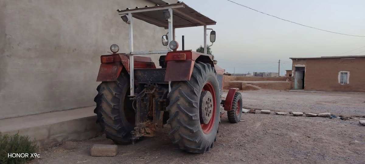 تركتر عنتر 121 محرك سكانيه موديل 1989 رقم نينوى انكليزي سنويه 2030 رقم الجوال *********** 
اي ستفسار عل هاذ. رقم
