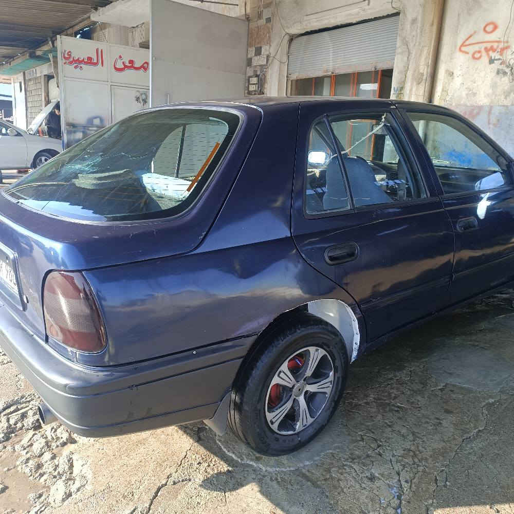 نيسان صني 91 حجم 16 كابون بانسين موجود هسه سنويه جديد  محرك كير شرط طخم تاير جديد أنا شرعي/*********** موصل, نينوى
