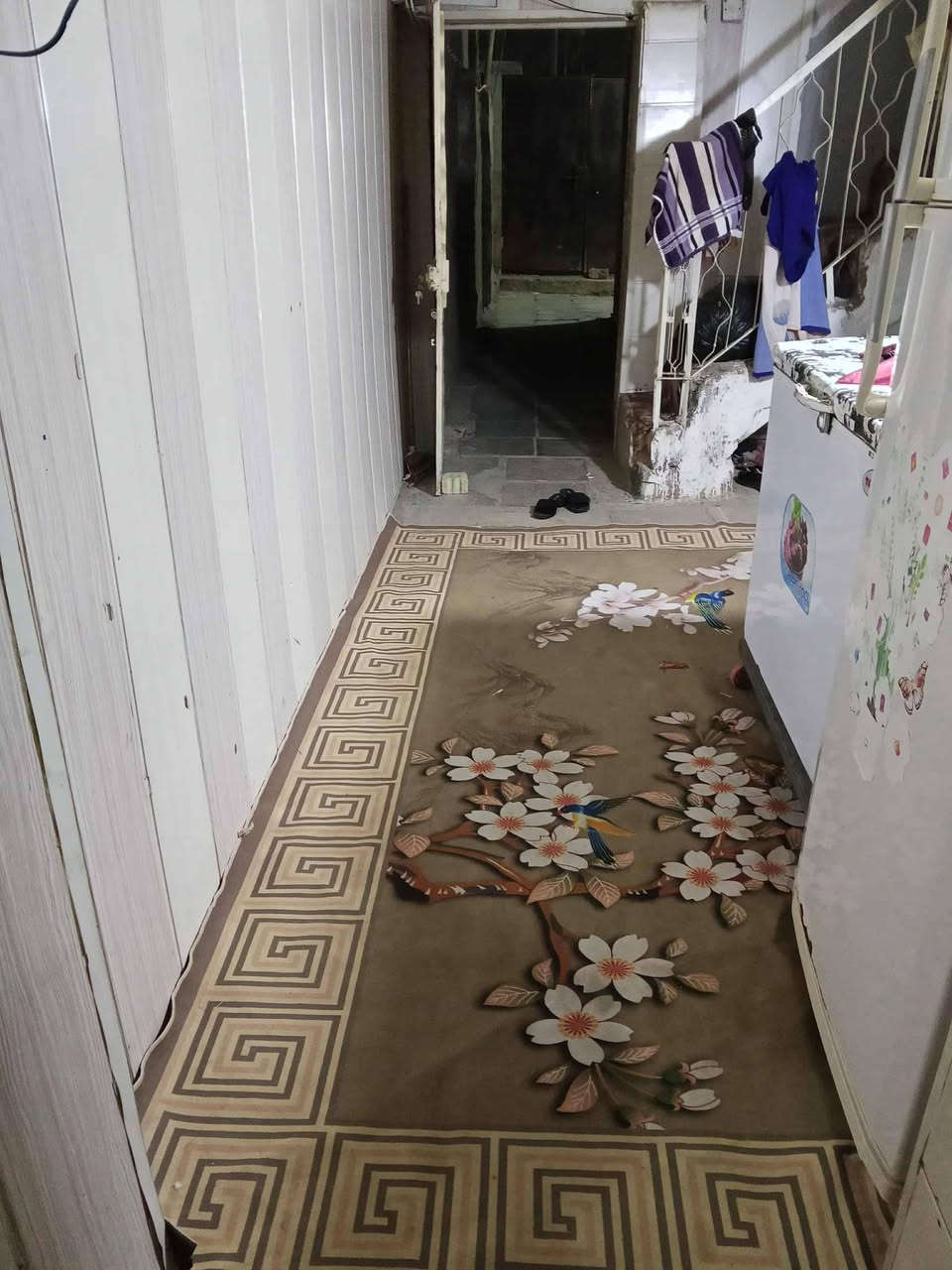 بيت للبيع مساحه 100 متر طابو صرف طابق ونص شارع السبيس شارع 15 مقابل مدرسه الامجاد  الاهليه السعر 85 وبي مجال استفسار على الخاص شارع 60 من الجهتين ملحق المكرمه ***********
