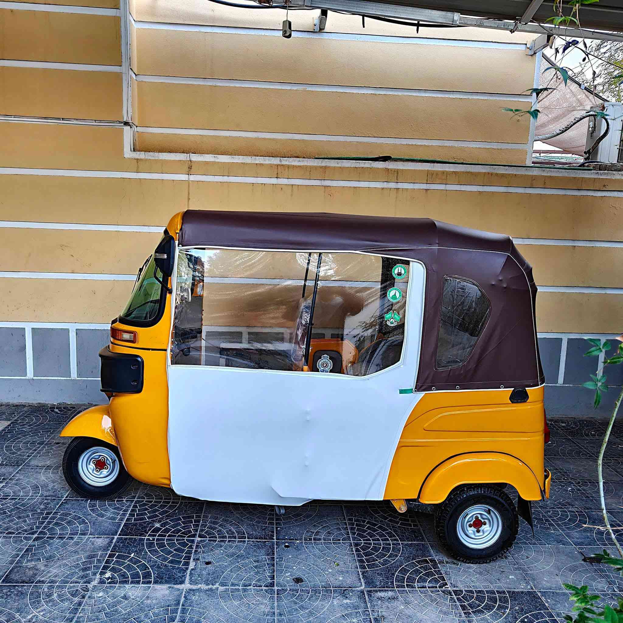 تكتك للبيع السعر  4ملون بيه مجال حك جيه /2022 شهر 5 كفاله عامه كشر ومكينه تكتك ماتصرف ربع عليهه شغل واطلع تكتك نضيفه مفوله تجي وتشوف بعينكك
تخم تاير جديد وسنويه بسمي مستلم 
بيع بلقسط موجود / شركت النداف التجاريه 
الاستفسار +964 781 713 2523 واتساب اتصال ممتوجد فيس 

‭


**إذا كنت صاحب هذا الإعلان وتريد حذفه لأي سبب، رجاءا أرسل رسالة إلى الدعم الفني**