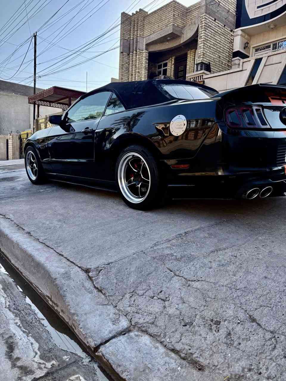 الحلوه للبيع
السيارة قطعتين منها بالعراق فقط 
موستنك جي تي 5000  V8 
مواصفات 
نسخه CS كالفورنيا سبشل 2012
فول 1/1 
كير اوتو 
شاشة كبيرة
دشبول متغير الالوان 
كشنات جلد 
كشنات كهرباء 
كشنات تدفئة 
كشف شامو وليس جلد 
نظام صوت مايكرو سوفت 
ويل ويلد تو سايز 
سبايدر شيلبيي 
دفيوزر شيلبي 
كفرات مري بات مان 
تحكم ستيرن جهتين 
داخل صاج بلادي 
السيارة حيل مميزه ورقمها  بغداد  مميز
الضرر جاملغ خلفي  بدون ايرباك ومصبوغه حزام للجمالية 
السياره بيها تنقيص دهن وصارلها سنه ع هاي الوضعيه ماعليها اي شي واطلع بيها محافظات السياره خير من الله 
مكاني بغداد الشعب 
السعر 95
الرقم : ***********
