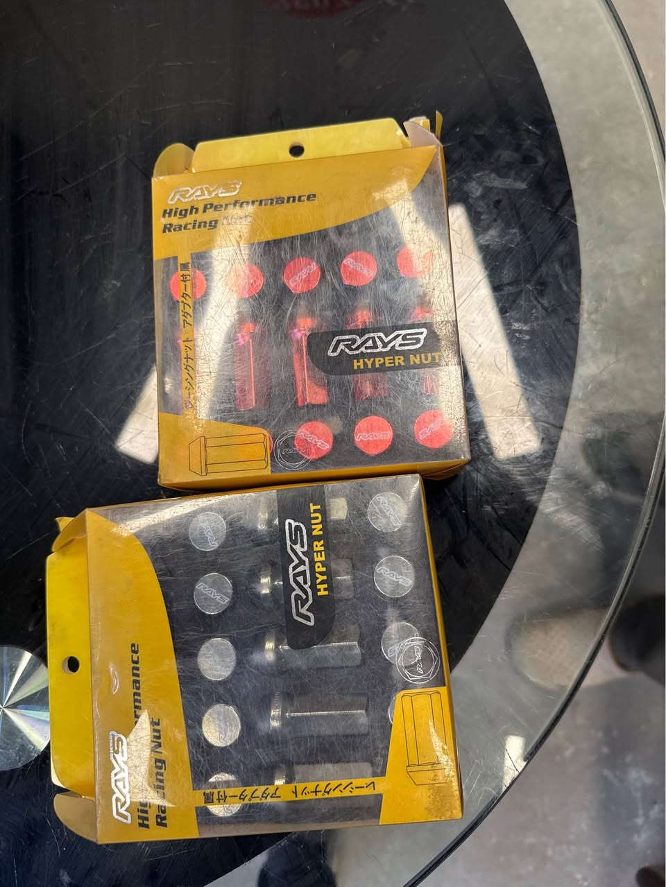 للبيع | RAYS Hyper Nut أصلية 🇯🇵

🔹 العدد: قطعتين
🔹 كل قطعة: 20 صمولة
🔹 القياس: M12 × 1.5
🔹 الحالة: جديدة 100% مع الكرتون
🔹 أصلية ياباني (مو تقليد)

💰 الأسعار (عرض مغري):
▪️ القطعة الواحدة: 120 ألف دينار
🔥 القطعتين معاً: 220 ألف دينار

✅ تناسب: تويوتا، نيسان، لكزس، مازدا، هوندا، سوبارو ✅ Hyundai Elantra
✅ Hyundai Sonata
✅ Hyundai Tucson
✅ Hyundai Santa Fe
✅ Kia Cerato
✅ Kia Optima
✅ Kia Sportage
✅ Kia Sorento
❌ لا تناسب دودج جالنجر أو جارجر
تناسب بعض موديلات الموستنك اذا كان قياس استده 12m
🏘️الموقع بغداد حي الجهاد 
☎️ رقم الهاتف  *********** بغداد, العراق
