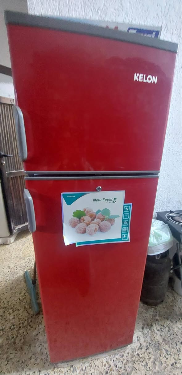 لبيع جربايه طفل وتصفيه مال مي ام البراد وثلاجه كلش جديدات ***********
