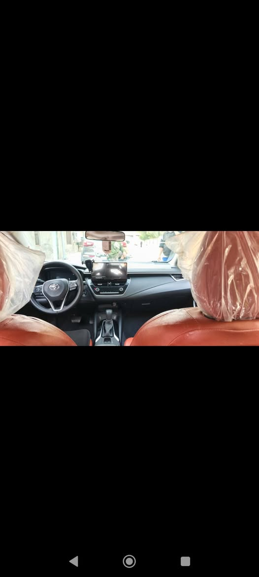 السلام عليكم
كورلا موديل 2025 هايبرد 
رقم بغداد تحويل ثاني يوم 
مكينه 1800 كفاله عامه 
فتحه بنروما 
كشنات جلد 
تبريد قطعتين 
ويل كروم 
شاشه كار بلي 
تحكمات ستيرين 
هند بريك دكمه 
بصمه 
رادر امامي خلفي 
حساسات امامي خلفي 
كامره دواره 
ماشيه 15 
السعر 158 قفلها
مكاني كوت ***********
