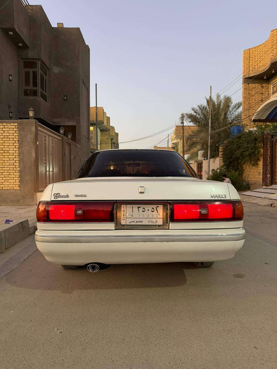 سلام عليكم سياره مارك عضم مديل 92 مكفوله ضربه وكص ونقل جثه والعيب الشرعي بيه صبغ مكانات جماليه كير ومحرك G1 جدد حداده جديده تخم تاير سنويه لل 2028 السياره جاهزه ما بيه اي نقص مكان السياره ذي قار السعر 52 وبيه مجال حق الجيه الرقم للستفسار ***********مكلف بل نشر /////
