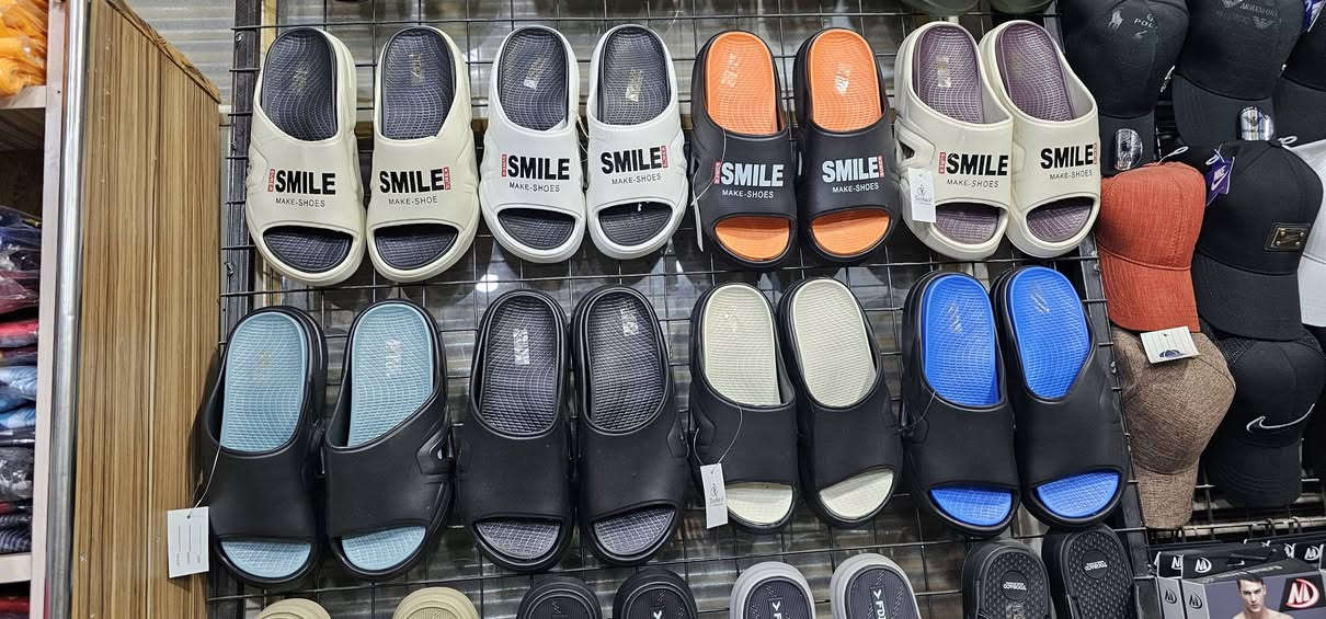 تم وصول موديلات جديدة شحاط طبي 
#سعر_5_ألف
العنوان بغديدا قرةقوش خلف كراج السيارات 
نوار للألبسة الرجالية والرياضية 
#لايك_ومتابعة_للصفحة ليصلكم كل جديد


**إذا كنت صاحب هذا الإعلان وتريد حذفه لأي سبب، رجاءا أرسل رسالة إلى الدعم الفني**