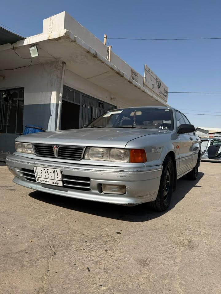 سلام عليكم مستبوشي كلنت للبيع سياره فول كير اوتو  سلايت تدفه مقاعد جمات كهرب مري كهرب تبريد ثلج  موديل92 رقم نينوى شرط التحويل سياره مكفوله من صبغ وتعديل سياره وضع شركه سياره سبيره منازل سعر60 وبيه مجال قليل للتواصل***********
