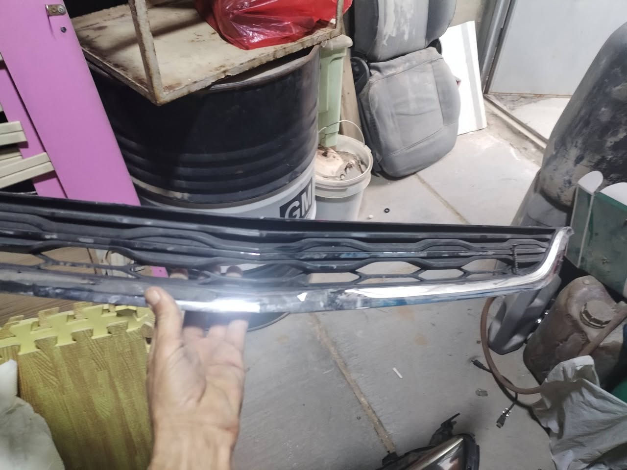 السلام عليكم اخوان مازدات زوج يمنه و يسره وشباج وسبير نضيف حجم 17 ويل عادي بسعر مناسب


**إذا كنت صاحب هذا الإعلان وتريد حذفه لأي سبب، رجاءا أرسل رسالة إلى الدعم الفني**