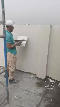 اشرف المصري لبخ وتطعيمه جيات باحدث الديكورات 07742572730