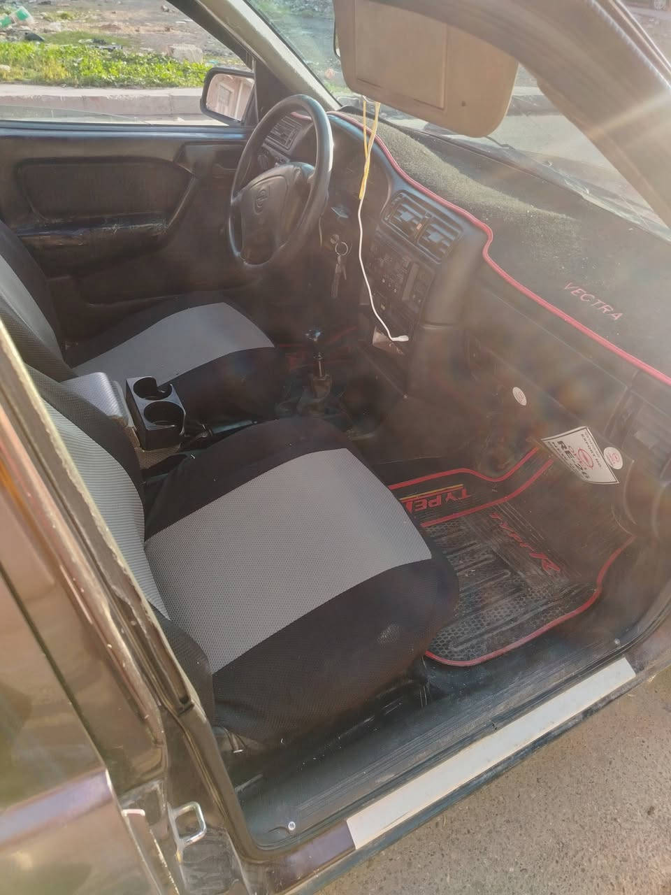 للبيع مديل 95 قفل مركزي بور كير عادي بدون صبغ بدون معجون كير شرط محرك صرف رقم بغداد شرط التحويل العنوان موصل جانب اليمن السعر 43وبيها مجال للاستفسار الاتصال على ***********
