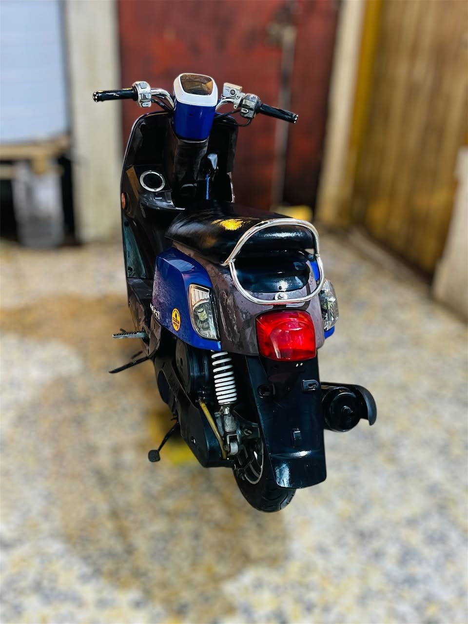 دراجه بوليسي نوزل نضيف ومرتبه باله مال جناي
سعرها 850 
مكاني بصره شط العرب 
***********
