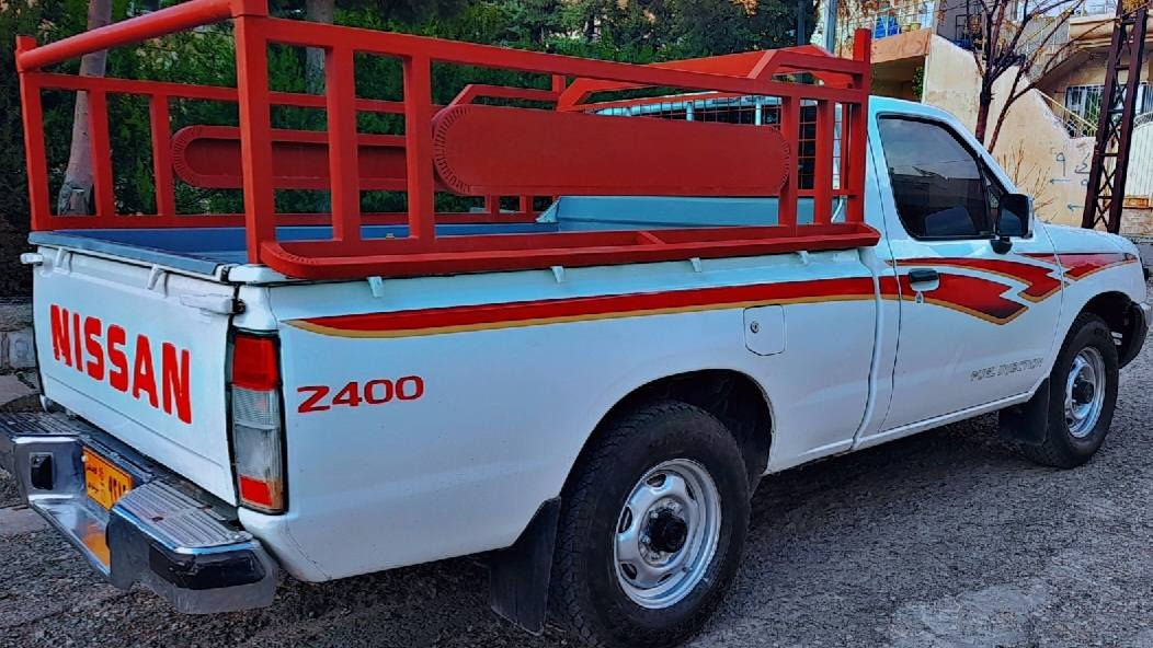 بەناوی خوای گەورە نیسان مۆدیل 2005ناوسورتەبریدە سەیارەکە مەنەفسی لەگەڵە گیڕومەکینەوئەکسل بەشەرت شانوسەقفوپیشی هیجی پیوەنیە چوارتایەی لۆکی لەژیرەجەمجەوناوبۆدی لۆکی تیایە سەیارەکەنمونەی جوانیە ماڵی دۆستە سعر60گەڵاوکەمیک معامەلە ***********جوابی کۆمینت نادەمۆ***********
