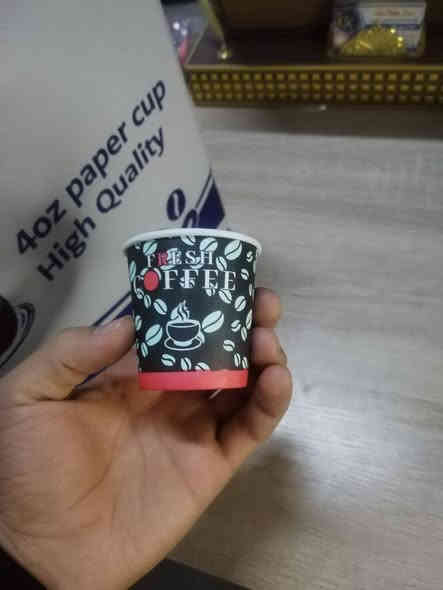 عرض خاص لاصحاب الكوفيات
يوجد كلاص حجم 4 الكارتون يحتوي على 20سيت كل سيت 50كلاص أسعار تنافسية خالي من اي روائح وتلف 
***********
