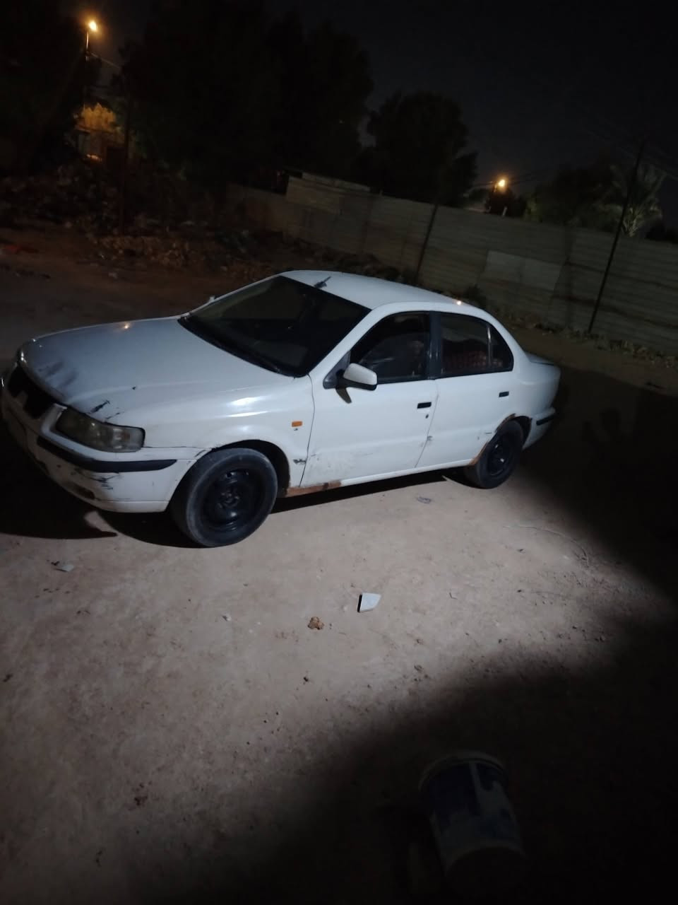 سلام عليكم سمند لبيع او مراوس 
سياره كيره بس ل3مايجي ومكينته بيه خيط بخار مراوس بسايبه هم ترهم بدون راعي تكفل سرقه وعشائر ***********
