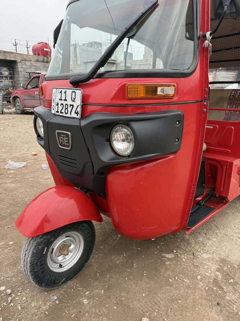 السلام عليكم تكتك 22للبيع رقم بغداد بأسمي كشر ومكينه مكفوله ما عدى شبر بارد بل لغد مكاني بغداد قرب بسمايا السعر 9 و250 والشراي يدلل تكتك ما متعوبه الله شاهد  للأستفسار ***********
