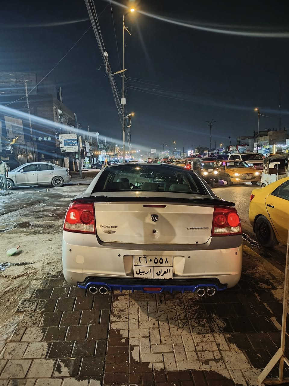 السلام عليكم للبيع جارجر موديل 2009 خليجي
رقم اربيل وكالة باسمي السنويه بعد شهرين تسقط 
السياره بيه حادث مسبق (متجايه) من صفحه الصدر مصلحه وكامله مكفوله من الكص والعيب الشرعي 
السياره محتاجله ترتيب بسيط 
غرفه جلد قبل اسبوع شاده 
سعره 82  رقمي ***********
