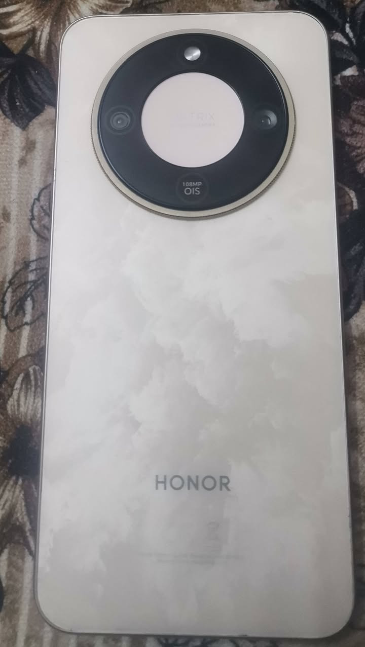 هونرX9Dمستخدم اقل الشهر جهازل حيل نضيف مع شاحن اصلي وببجي 90فريم مراوس مع ايفون 13برو ماكس او بيع


**إذا كنت صاحب هذا الإعلان وتريد حذفه لأي سبب، رجاءا أرسل رسالة إلى الدعم الفني**