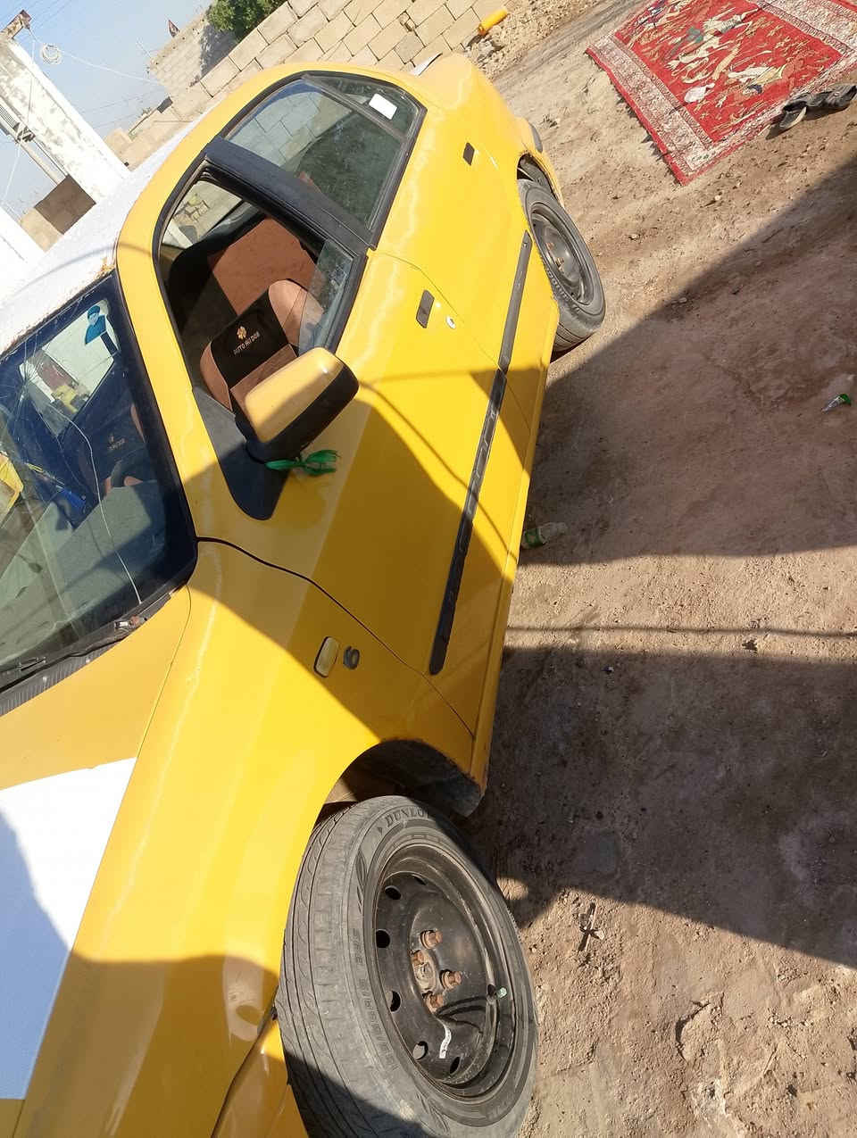 سمند البيع موديل 11سياره بيها عطل بلمحرك يراد تجفيت رقم احمر سنويه ساقطه بل 23بيع كوم حديد بس راعي ب9وبيها مجال تواصل***********
