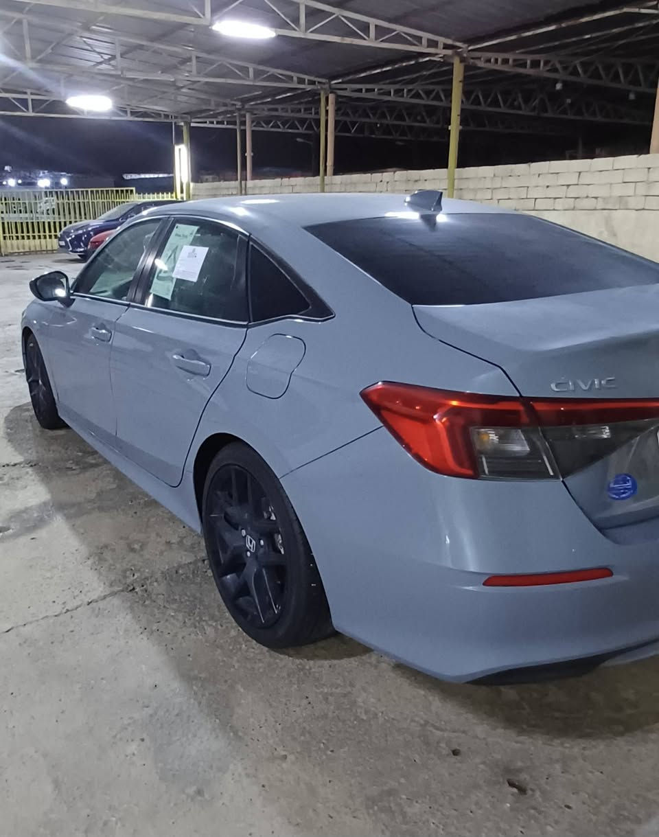 السلام عليكم سفك ٢٠٢٣ سبورت وارد امريكي رقم اربيل بأسمي اني المستوردها سياره مكفوله بدون تبديل بدون صبغ وبدون بارد ..حادثها تأمين فتح الجاملغ والدعاميه فقط بدون اي نقص ..ماشيه ١٢الف 
..السعر ١٨٠وبيها مجال شي بسيط مكانها سامراء رقم الشاصي مرفق مع الصور
***********
