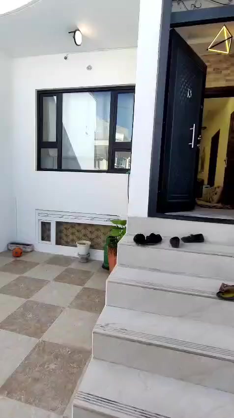 خانو بۆ فرۆشتن لەگەڕەکی کوردسات بە نرخی گونجاو..
     
٭ڕووبەری 200م
٭ڕوی قیبلەیە
*کۆڵانی 15م
*بەردەمی ماڵ نییە

٭پێکهاتووە لە:میوان،هۆڵ،مەتبەخ،مساعید،2نوستن ،مشتەمەلات.
ژێرزەمینێک:پێکهاتووە لە:هۆڵ،،2نوستن،مشتەمەلات.

٭بۆ زانیاری زیاتر لایکی پەیجەکە بکەو ژمارە (1) لە کۆمێنت دابگرە.
0776 1524852
0750 1730479
_________________________________________
♦ : ئێوەی بەڕێزیش گەر موڵکتان هەیە دەتانەوێ بیفرۆشن 
ئەوا دەتوانن تەواوی زانیاریەکان بنێرن بۆمان
بێ بەرامبەر ڕیکلامیان بۆ دەکەین .

💯لەگەڵ ئێمە دڵنیابە لە کڕین و فرۆشتنی دروست

▪️: ناونیشانی تەواوی موڵکەکەت
▪️:چەن وێنەیەکی موڵکەکەت ئەگەرهەبوو
▪️:نرخی موڵکەکەت 

📩بە نامە بینێرن بە ڤایبەر یان واتسپ
***********
