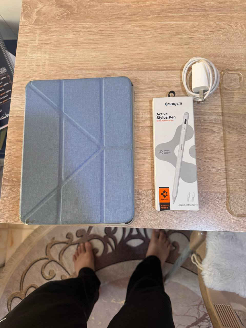 أيباد برو معالج M4وحجم شاشة 11انج ومساحة تخزين 256 و حالة البطارية 95% أيباد نضيف كلش استخدام 4 اشهر فقط كامل ماحقات مع الكارتون وقلم وكفريين 
السعر الكامل مليون و80ألف
للتواصل واتس اب:***********
