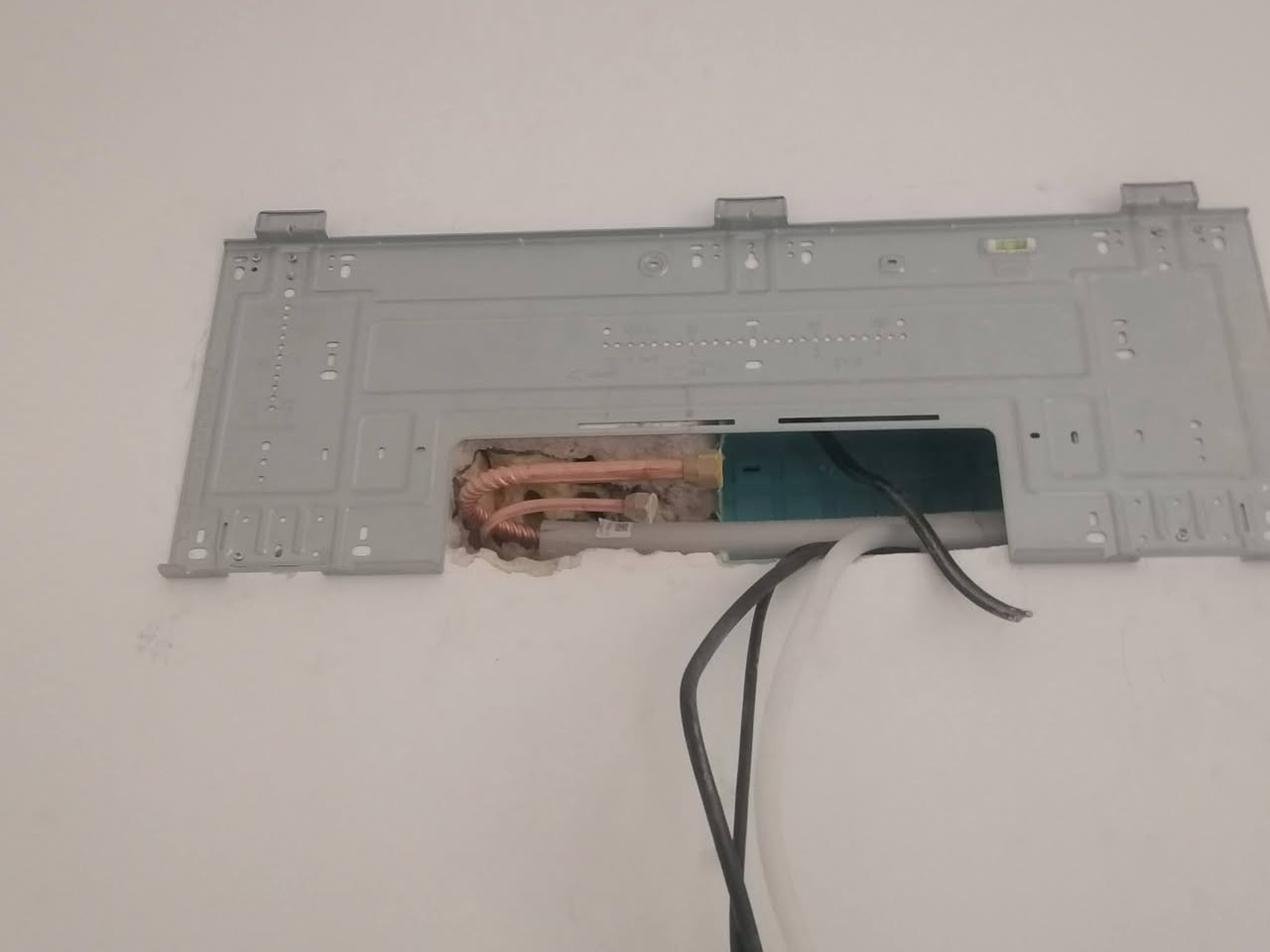 السلام عليكم تنصيب سبالت تحويل سبالت ضغط غاز غسل سبالت شغل درجه اولى الاسعار مناسب  الاستفسار ع هذا الرقم ***********
