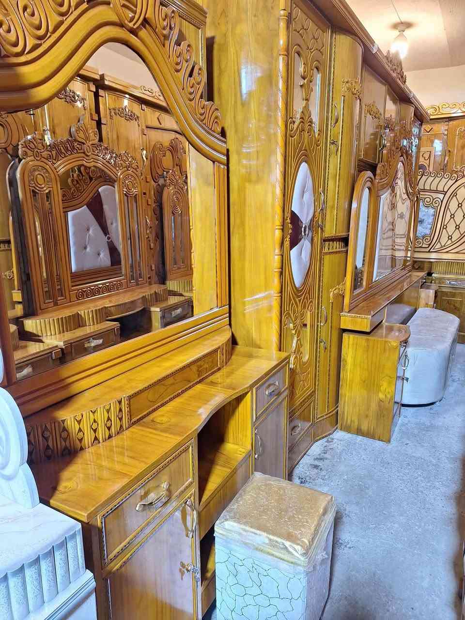 غرفه للبيع اخت الجديده
ام ملحق
غرفه كلش حلوه ومرتبه واحلى من التصوير
 اي استفسار على الارقام ***********.  
 متوفر على رقم الاسيا***********
 ب واتساب اهلا وسهلا بكم
محمد البطاوي
