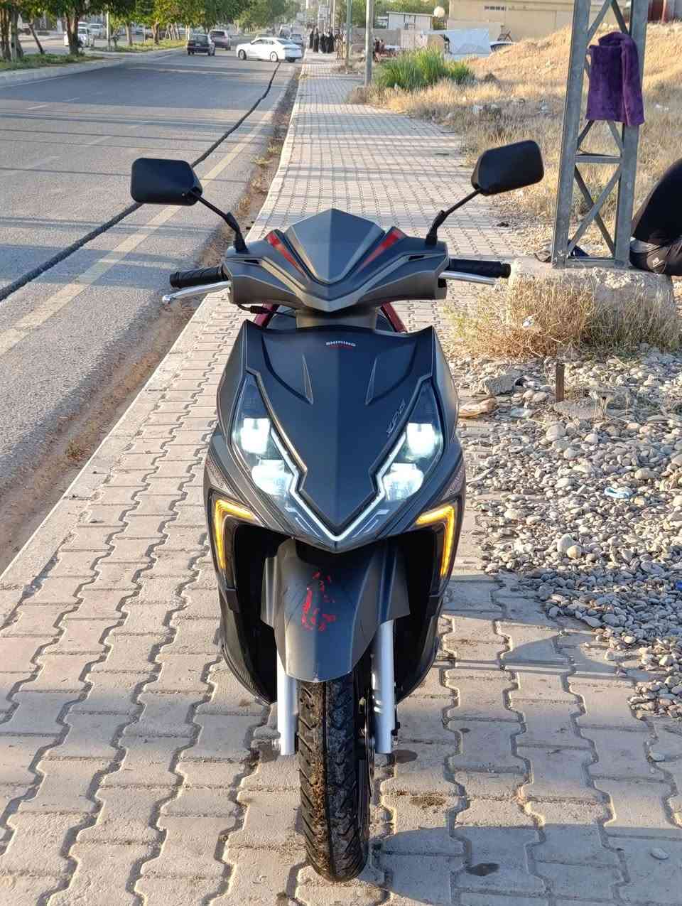 ♦️سلام عليكم
♦️دراجة شاينك  للبيع فقط

♦️🧿سويج عدد 2🧿الون رصاصي 🧿

♦️حجم محرك 125cc🧿

 ♦️الدراجة غنية عن التعرف وهواي موجودة بديالى 

♦️السعر اتصل وتدلل 

♦️ واسئل على سعرهة بيش الزيرو 😉

♦️المكان ديالى جلولاء

الرقم بي واتساب بالفيس مامتواجد الشراي يتصل

♦️📞📞📞  ***********📞📞📞♦️
