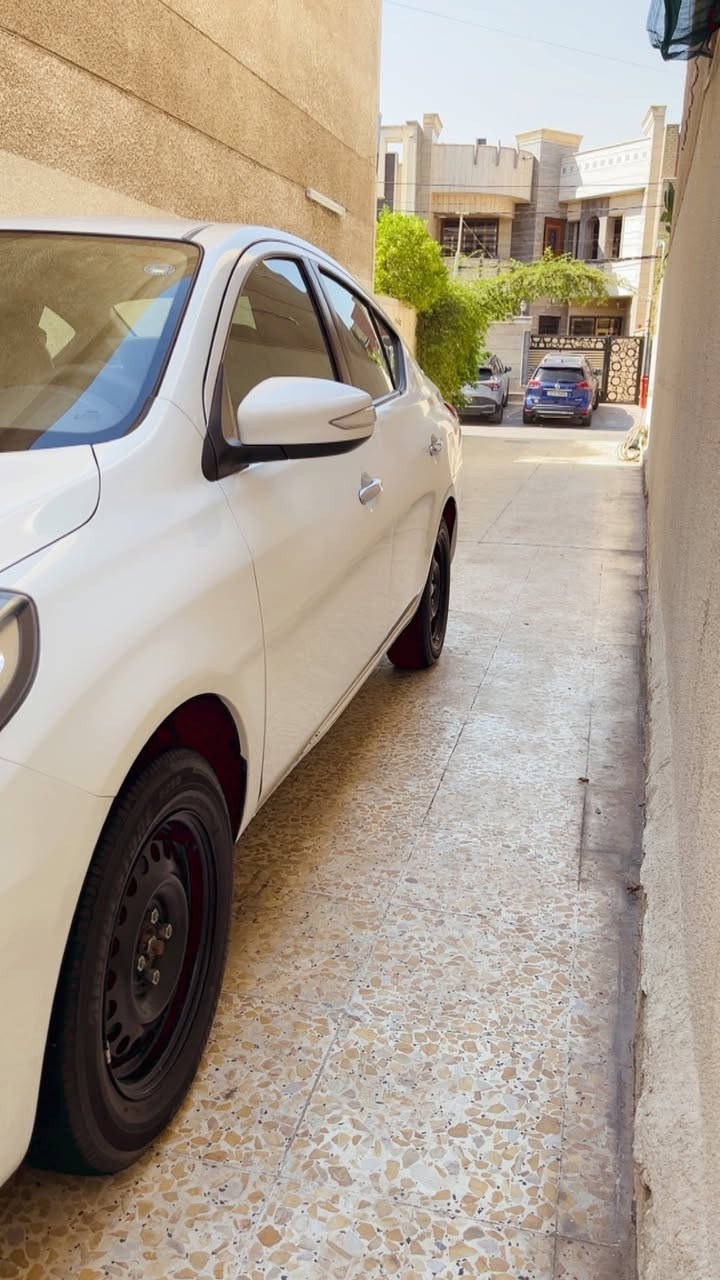 سلام عليكم نيسان سني مصري موديل ٢٥ للبيع او مراوس كورلا فقط سياره ماشيه ٣٠ الف بحاله لوكاله نضيفه كلشي بلادي بيها مكاني بغداد الوزيريه للاستفسار هذا رقمي 
***********
