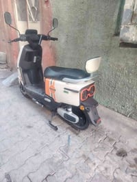 07770442138 مكاتب بغداد سعر 675 واللي يحب هذا رقم يتصل علي دراجه نظيفه