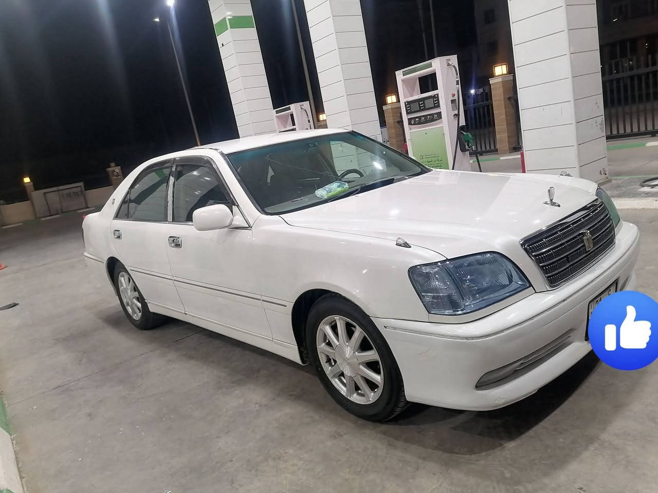 ملكه كصه جنطه كرستال اصل متومه شمالي طبق الأصل نكليزي سنويه وهزه سياره جديده وكامله ب 37 الهاتف ***********
