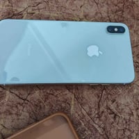 ايفون اكس اس ماكس نضيف جدا مبدل بطاريه فقط الجهاز مثل ما هوه بالصور سع...