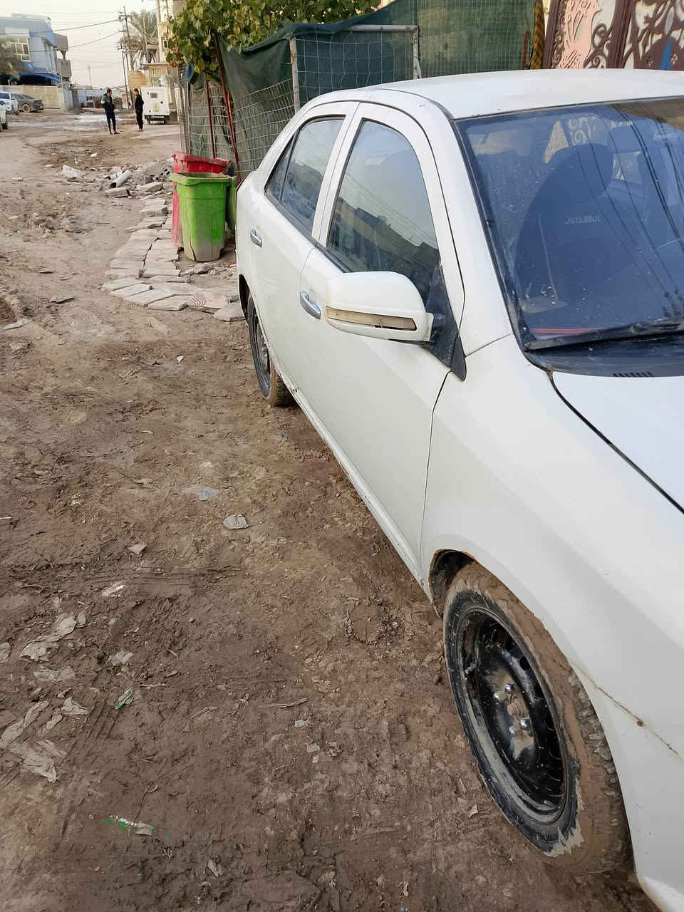 ام كي للبيع السعر 30ورقه وبيها مجال رقم دولي بابل سنويه 2030 مداور شوكت ميعجبك اتصل على الرقم ***********
