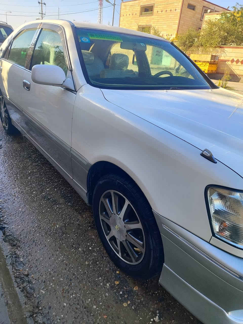 السلام عليكم ملكه مديل 2000  دكمتين سياره (كصه قماره)  فقط محرك vvt 3000 رقم نكليزي ابسمي تدفئه تبريد سياره شغاله من طول لطول بيه فقط هاذ ضربه والباقي مكفول كير محرك كفاله
مكاني البصره القرنه ***********
السعر 125 وبيه مجال
