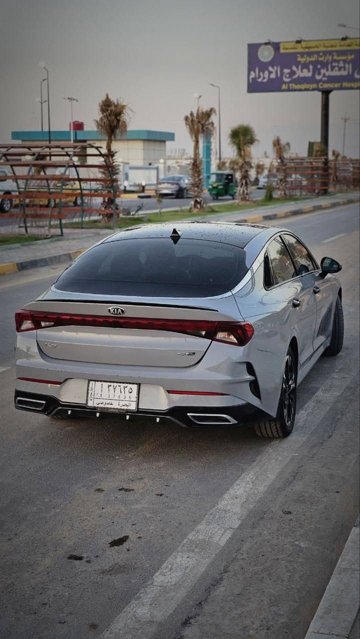 سلام عليكم ورحمة الله 

KIA K5 GT LINE 

محرك 1.6 Turbo 

سيارة فول مواصفات

بانوراما

كشنات جلد

فول LED 

و باقي مواصفات الGT LINE المعروفة

سيارة مكفولة مكينة و تبريد 
كير مبدل جديد

سيارة كاملة بدون اي نواقص 

رقم الشاصي مدرج وي صور السيارة

سعر السيارة 168 ورقة 

ترهم مراوس حسب القناعة 

اي استفسار ثاني *********** متواجد واتساب البصرة, العراق
